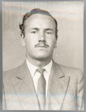 Primera imagen del registro Retrato de Guillermo Carvajal Ghiglino