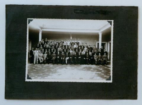 Primera imagen del registro Retrato grupal, Casa Matta