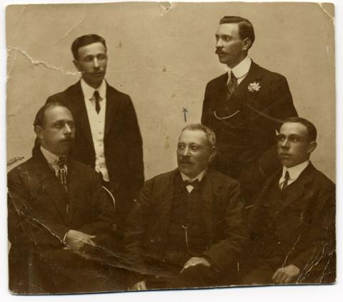 Primera imagen del registro Retrato de Antonio Zepeda Alvarez e hijos