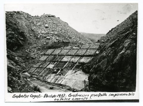 Primera imagen del registro Embalse Cogotí