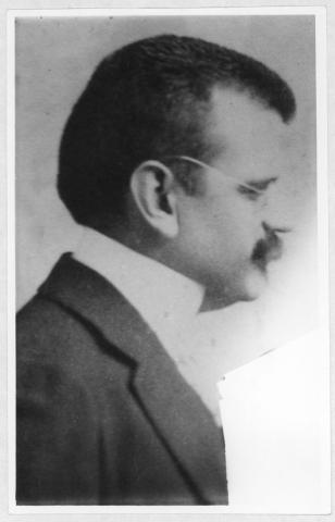 Primera imagen del registro José F. Araya Benett