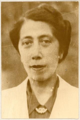 Primera imagen del registro Josefina Llufifi G
