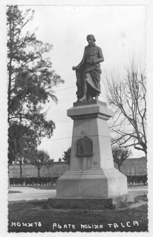 Primera imagen del registro Abate Molina, monumento en Talca