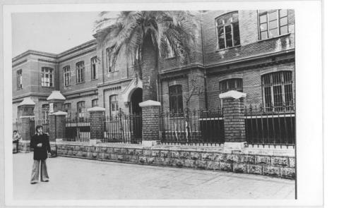 Primera imagen del registro Liceo de Hombres Nº4, Manuel Barros Borgoño