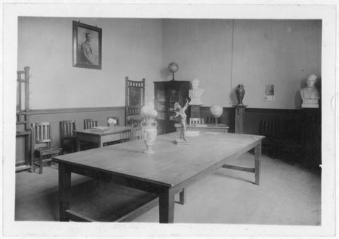 Primera imagen del registro Escuela Federico Errázuriz