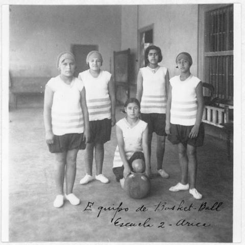 Primera imagen del registro Equipo de básquetbol