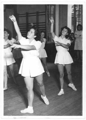Primera imagen del registro Clases de gimnasia