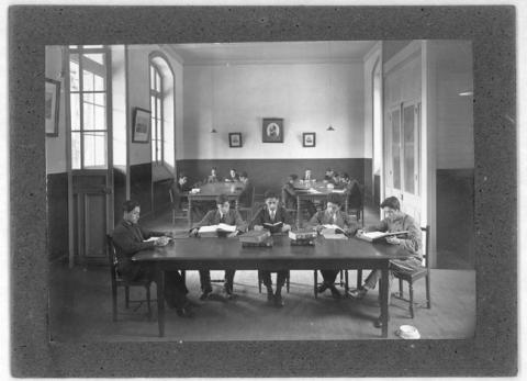 Primera imagen del registro Sala de lectura