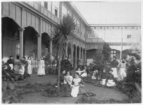 Primera imagen del registro Escuela Normal de Preceptoras de Concepción