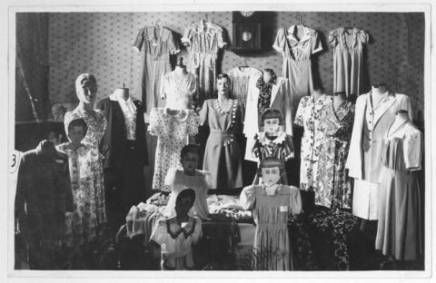 Primera imagen del registro Exposición escolar