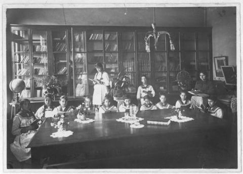 Primera imagen del registro Biblioteca
