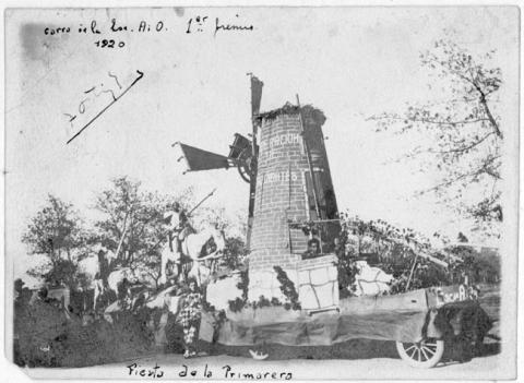 Primera imagen del registro Fiesta de los estudiantes