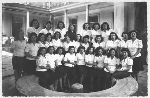 Primera imagen del registro Escuela Normal de Preceptoras de Santiago