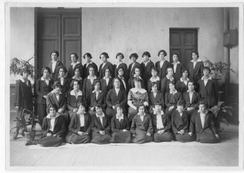 Primera imagen del registro Escuela Normal Nº1 de Niñas