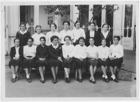 Primera imagen del registro Liceo Nº5 de Niñas, 2º C