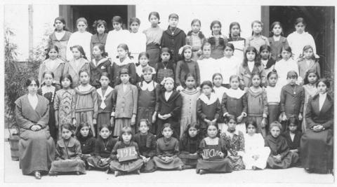 Primera imagen del registro Escuela Superior Nº1 de Recoleta, 3er año.1913