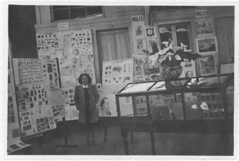 Primera imagen del registro Liceo de Niñas de Antofagasta. Exposición Pedagógica 1941-1942. Sección Higiene y Química
