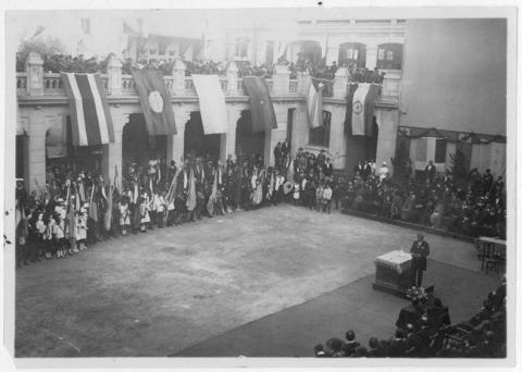 Primera imagen del registro Escuela Salvador Sanfuentes, 1923