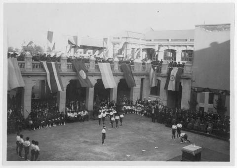 Primera imagen del registro Escuela Salvador Sanfuentes, 1923