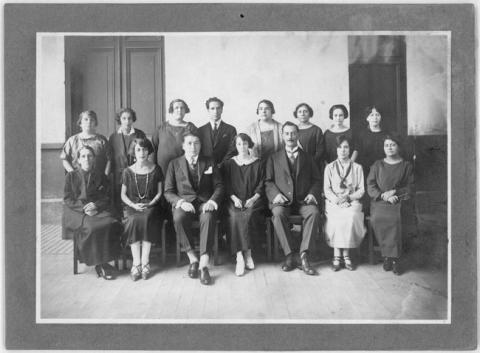 Primera imagen del registro Curso Normal de maestras