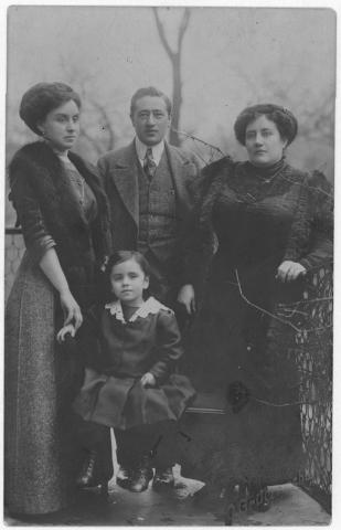 Primera imagen del registro Las mujeres y un hombre