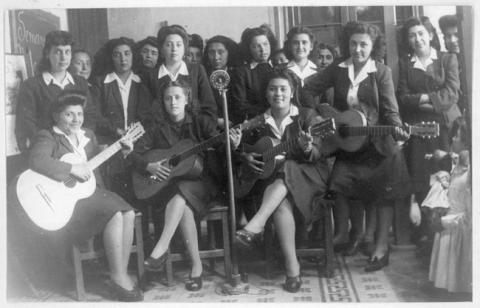 Primera imagen del registro Mujeres con guitarras
