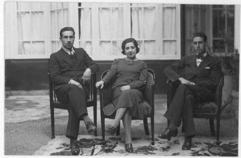 Primera imagen del registro Directorio de la Sociedad Normal de Profesores de Chillán, año 1935. Adela Cofré