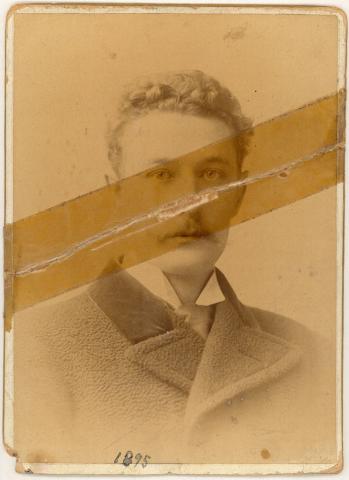 Primera imagen del registro Retrato de hombre