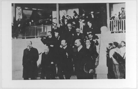Primera imagen del registro Inauguración de la escuela "José Bernardo Suárez" de Santiago por su excelencia el presidente Ramón Barros Luco, 1915