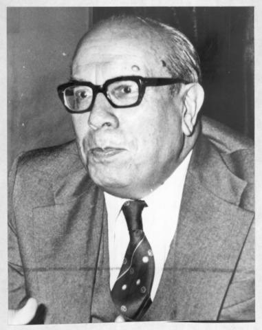 Primera imagen del registro Roberto Munizaga Aguirre, premio Nacional de Educación 1979