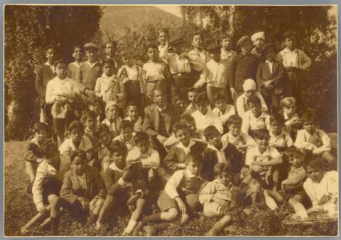 Primera imagen del registro Excursión de otoño de La 6ª Preparatoria D, de 1930