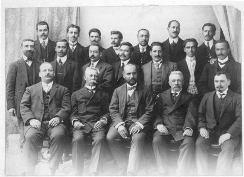 Primera imagen del registro Escuela Normal de Victoria