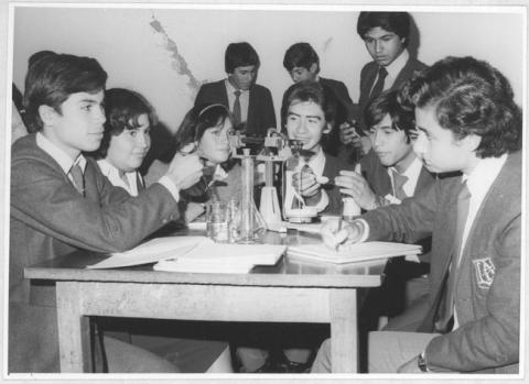 Primera imagen del registro Laboratorio de física Liceo A 13, Santiago