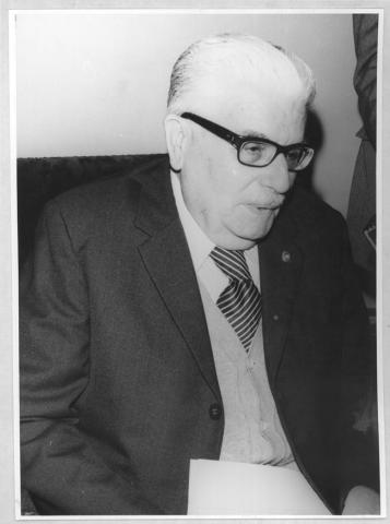 Primera imagen del registro José Herrera González, Premio Nacional de Educación 1985