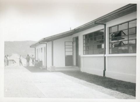 Primera imagen del registro Edificio educacional