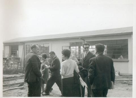 Primera imagen del registro Personas en edificio en construcción