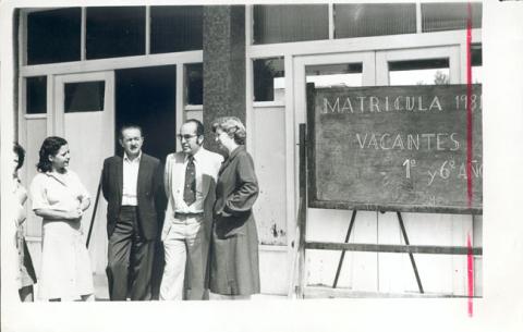 Primera imagen del registro Día de matrículas en la Escuela 410 de Quinta Normal