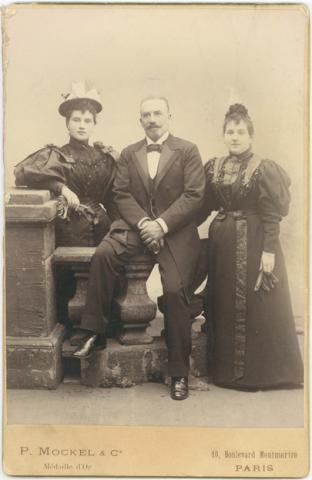 Primera imagen del registro Familia Menéndez Behety