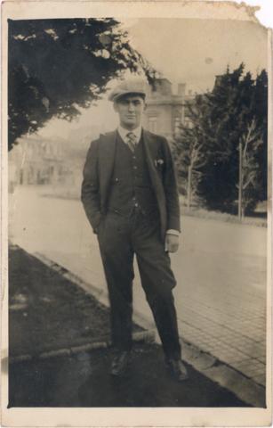 Primera imagen del registro Retrato de un hombre joven