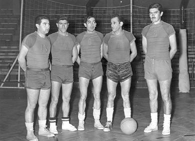 Primera imagen del registro Davila Baeza, Equipo de Basquetball