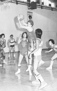 Primera imagen del registro Basquetball, Union Española, Talcahuano