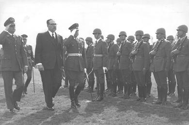 Primera imagen del registro Sotero del Río, Ministro del Interior en Escuela de Carabineros