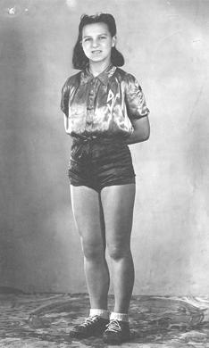 Primera imagen del registro Caty Meyer, Jugadora del Club Deportivo Femenino "Juventud" de Temuco
