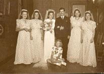Primera imagen del registro Retrato de novios y damas de honor