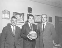 Primera imagen del registro Basquetbolista Mario Donoso y Dirigentes