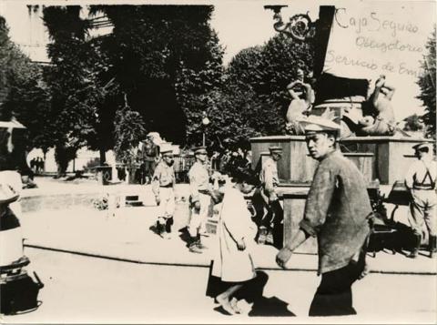 Primera imagen del registro Pileta Plaza Armas 1939