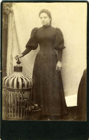 Primera imagen del registro Retrato femenino