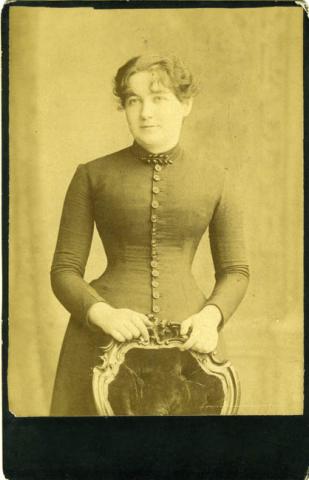 Primera imagen del registro Retrato femenino