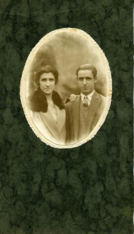 Primera imagen del registro Retrato de Victoriano y María San Román