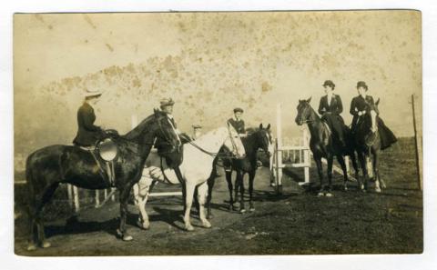 Primera imagen del registro OLGA BUDGE DE EDWARDS Y ANA LYON
